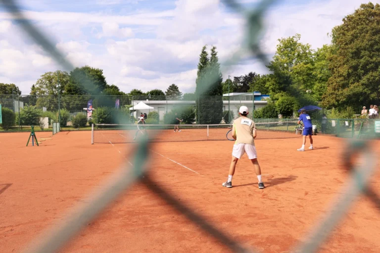 tennis_showcase_field